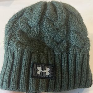 Women’s Under Armour Beanie